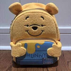 Loungefly Disney Winnie the Pooh Hunny Women’s Shoulder Bag Purse